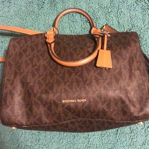 Michael kors Hand bag/purse